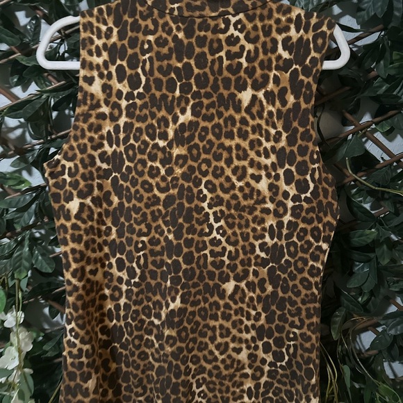 Express Leopard Print Top in Brown and Black - Picture 11 of 12